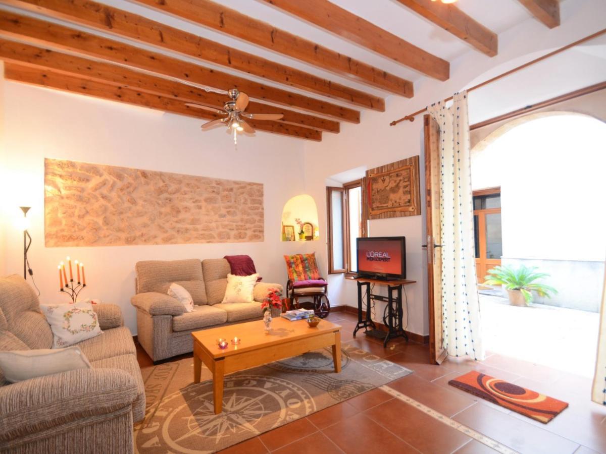Sant Vicenc, Amazing House In For 6 Dom wakacyjny